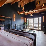 Chambers Roermond